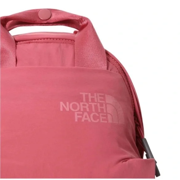 The North Face Women display picture 2